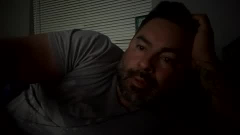 Snapshot of suavecito67 chatting on February 14, 12:03 pm suavecito67 online show from February 14, 12:03 pm