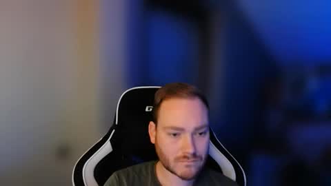 sub_austr online show from December 16, 9:43 pm