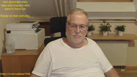 subbear1968 online show from May 17, 8:07 pm