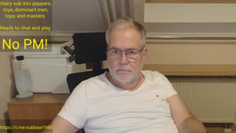 subbear1968 online show from June 14, 8:44 pm