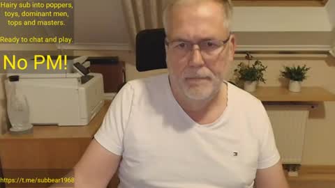 subbear1968 online show from June 13, 8:30 pm