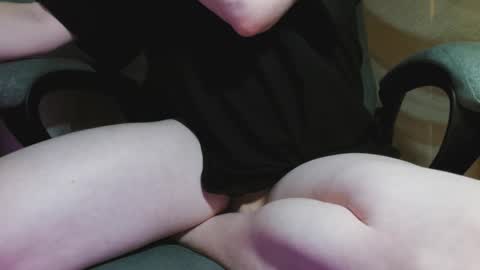 Sub Femboy online show from February 16, 10:43 pm