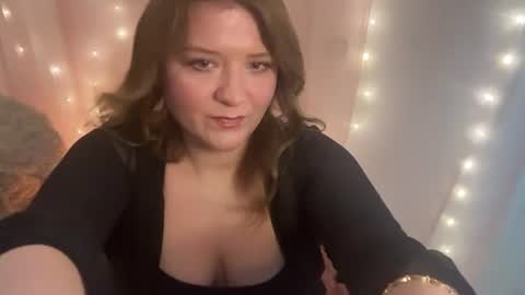 Scarlet online show from June 23, 1:24 am