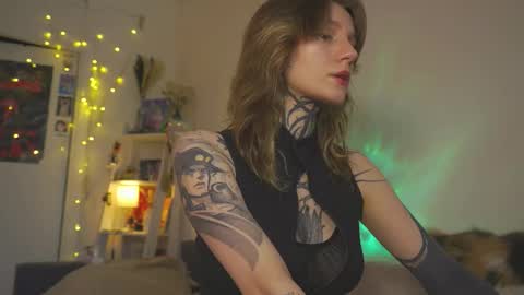 succubus_66 online show from March 7, 8:36 am