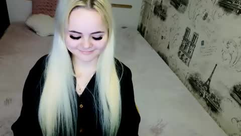 sugarkissx online show from April 21, 7:32 pm