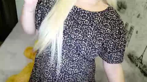 sugarkissx online show from January 11, 8:26 pm