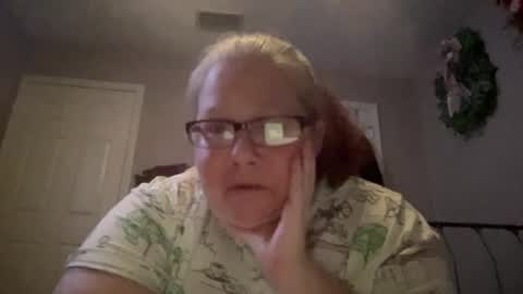 sugarlips44 online show from August 1, 7:21 am