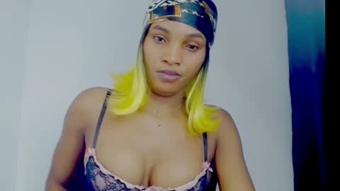 Ivy online show from February 25, 4:14 am