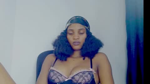 Ivy online show from February 22, 3:14 pm