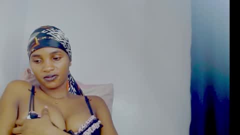 Ivy online show from March 1, 6:24 am