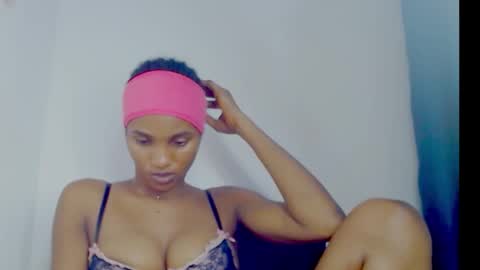 Ivy online show from February 26, 8:47 pm