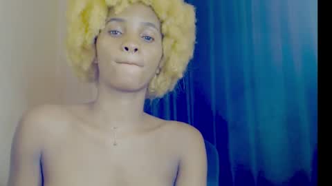 Ivy online show from March 6, 11:53 pm