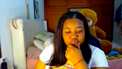 Cami   Back in 2 hours online show from February 19, 4:11 am