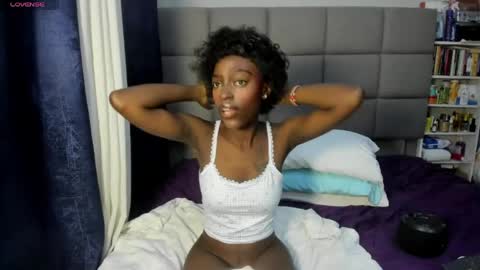 suhaila_suu online show from April 19, 1:50 am