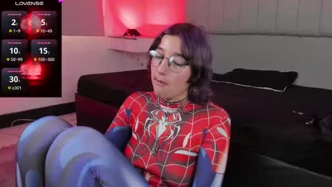    online show from February 13, 3:24 pm