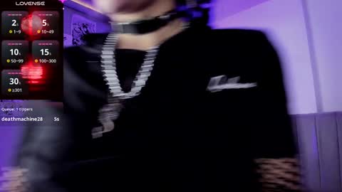    online show from January 29, 6:50 pm