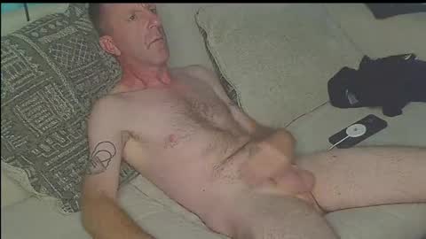 sum4u2see43 online show from May 18, 6:14 pm