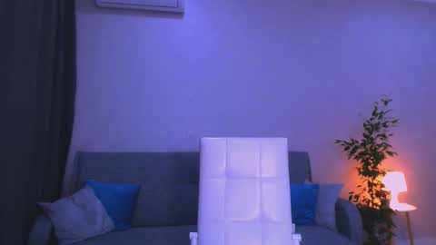 Christina online show from January 10, 6:46 pm