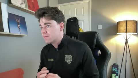 Summer Boy online show from April 27, 5:32 pm