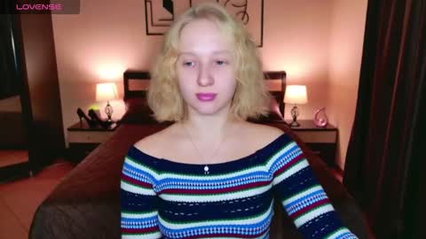 summerjem online show from November 11, 4:03 am