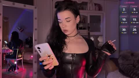 Miss Nelly online show from November 1, 3:11 pm