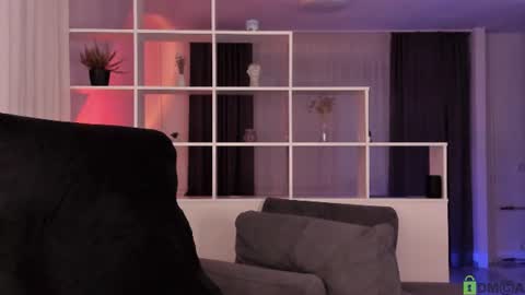 Emilio online show from August 3, 5:41 pm