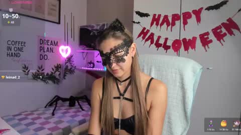 Sofia online show from October 31, 10:10 pm