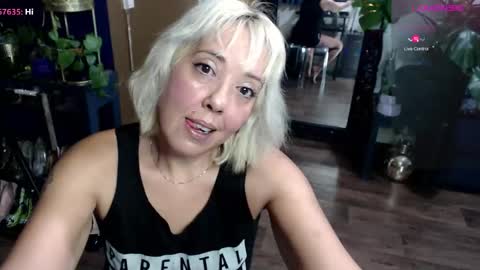 Sunni Knight online show from December 1, 3:37 am