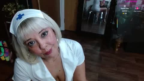 Sunni Knight online show from February 16, 1:26 am