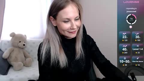 Naomi online show from April 24, 6:59 am