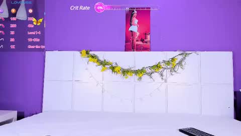      online show from March 7, 12:34 pm