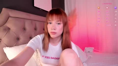 sunrisee_ online show from February 24, 12:30 pm