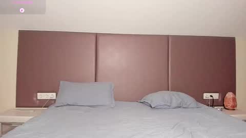 Effie Beautiful girl and Sunsay lucky boy online show from January 18, 10:41 pm