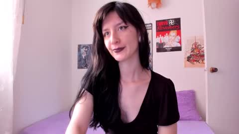 Snapshot of sunshine_girl9 chatting on December 4, 7:50 pm sunshine_girl9 online show from December 4, 7:50 pm