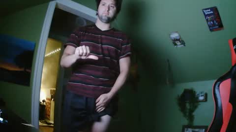 surferdude_here online show from September 14, 4:30 pm