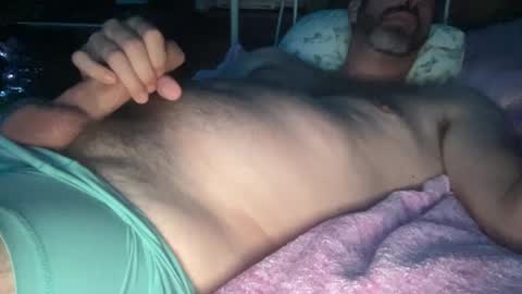 SurfGuy82 online show from September 17, 5:11 am