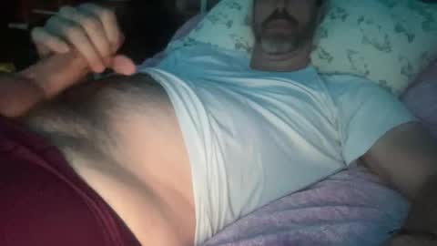 SurfGuy82 online show from November 11, 3:52 am