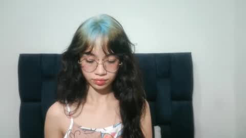 susana_petite420 online show from February 20, 6:06 am