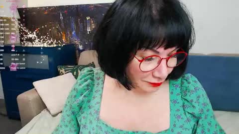 Susan online show from February 12, 6:08 am