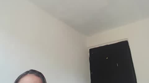 Snapshot of susanleroy chatting on February 6, 12:37 pm susanleroy online show from February 6, 12:37 pm