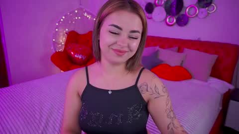 Susie online show from September 14, 8:21 pm