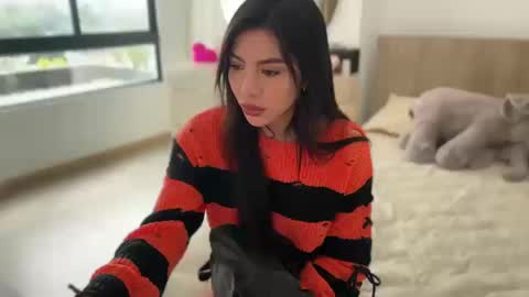 Snapshot of sussanf_ chatting on October 17, 6:23 pm Susy online show from October 17, 6:23 pm