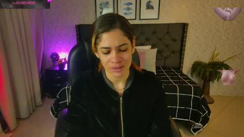   online show from December 2, 12:35 pm