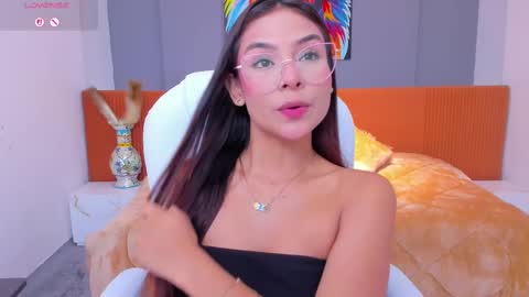 sussy_sweet4u online show from February 25, 9:53 am