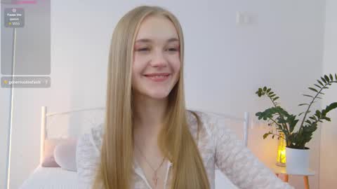 Suzi online show from October 14, 1:36 pm