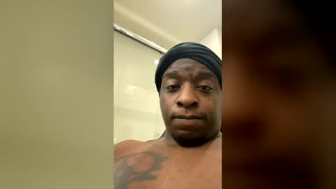 swaggysavage27 online show from March 11, 2:14 am