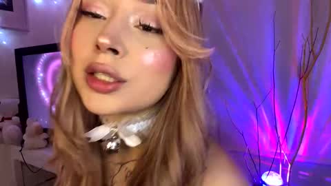 Valeria online show from April 25, 1:30 am