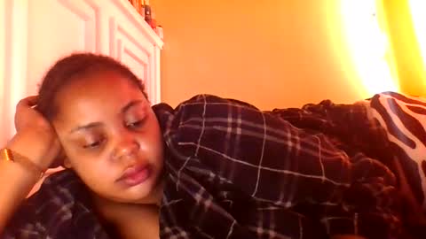 sweet52537 online show from March 25, 4:08 am