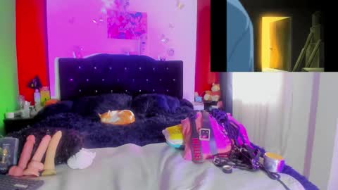 sweet_allison04 online show from March 5, 12:25 pm