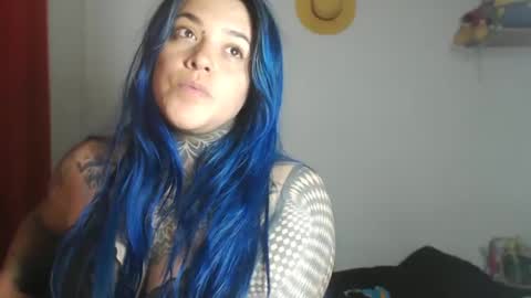 Snapshot of sweet_bubblee chatting on September 25, 1:23 am Bubbles online show from September 25, 1:23 am